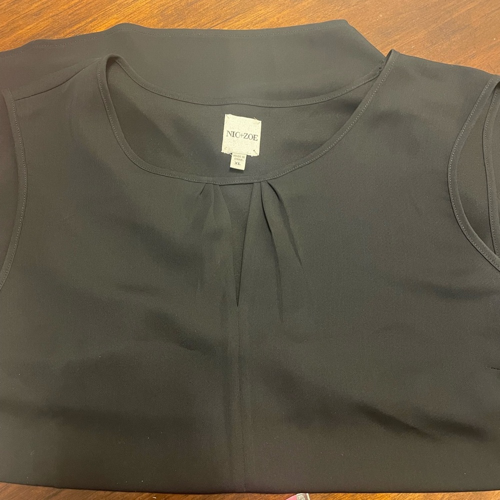 NWOT NIC+ZOE Women's Sleeveless Black Top Blouse Size XL